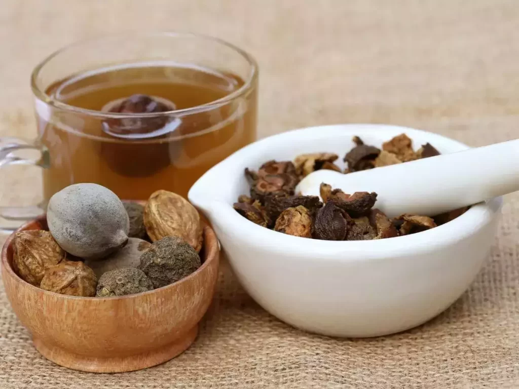 ARQ TRIPHALA Syrup